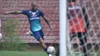 FOTO: Latihan Persib 28 Desember 2021, David da Silva Langsung Tunjukkan Ketajamannya